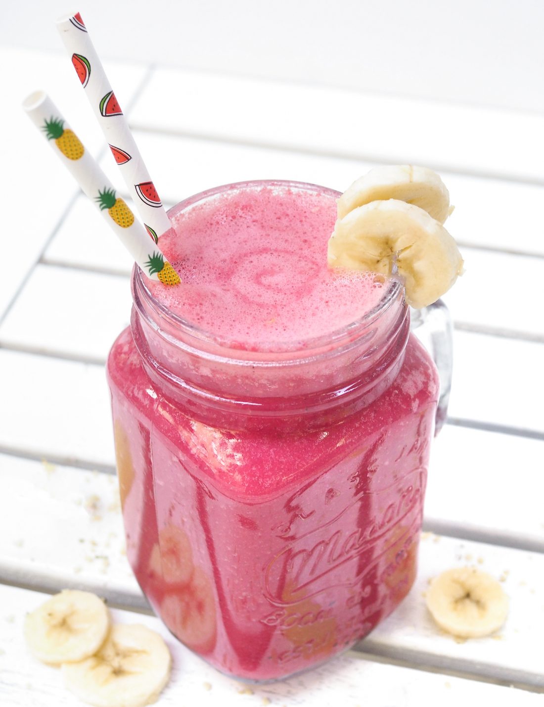 Шейк с ананас и цвекло/ Pineapple beetroot shake | Кукуряк