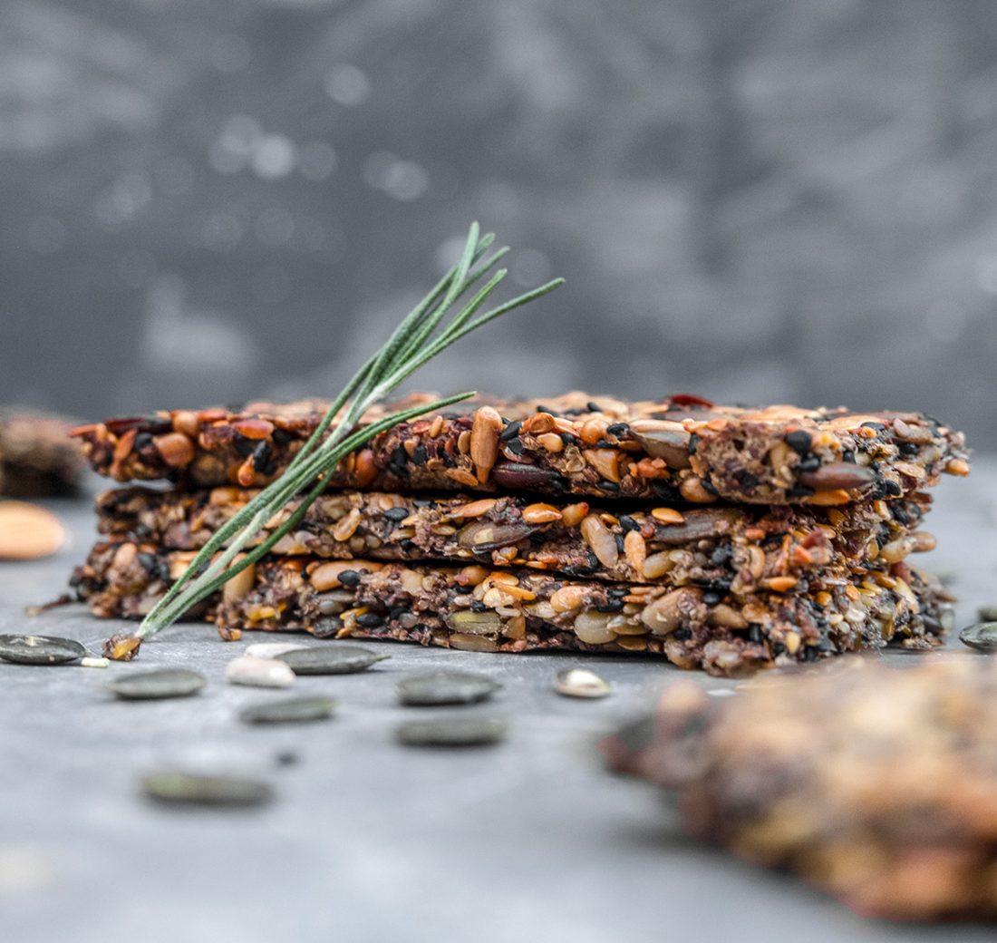 Крекери с ядки и семена / Nuts & Seeds Crackers | Кукуряк