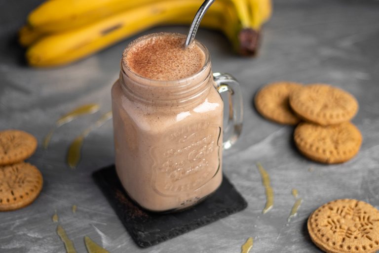 Ванилов шейк с лешников тахан / Vanilla & Hazelnut Shake | Кукуряк